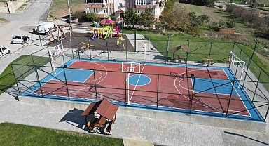 Karesi'de semt spor sahaları açılıyor