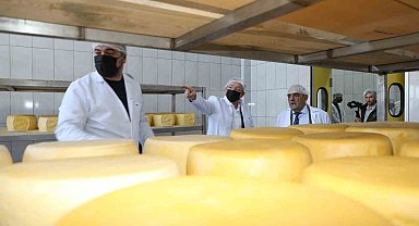 Kars Valisi Ziya Polat, OSB'de incelemelerde bulundu