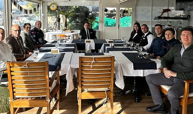 Kaymakam Kaya deniz otoriteleri ile deniz güvenliği hakkında toplantı yaptı