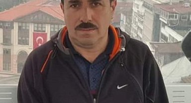 Kestiği ağacın altında kalarak hayatını kaybetti
