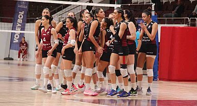 KFC Kadınlar Voleybol 1. Lig: Bordospor: 0 - İba Kimya Ted Ankara Kolejliler: 3