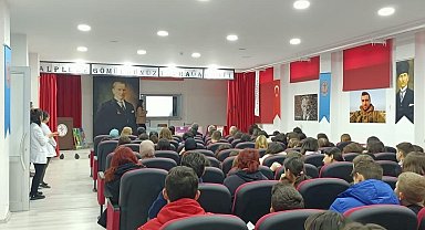 Kırklareli'de öğrencilere kanser farkındalık eğitimi