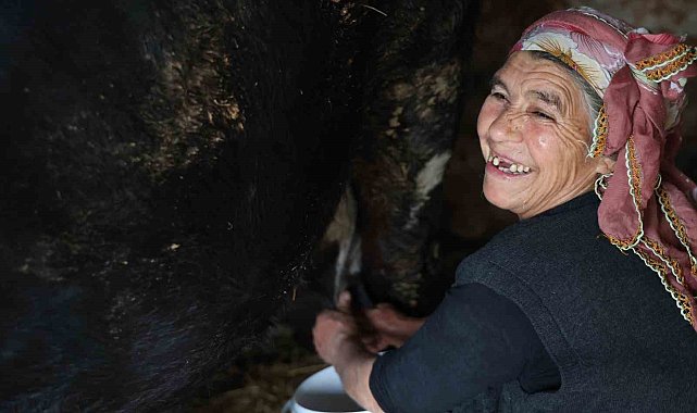 Kız kardeşler teknolojiye ve milyonlara inat üretiyor