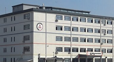 Kız öğrenci okulda 3. kattan atladı