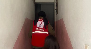 Kızılay Gönüllüleri her başvuruya koşuyor