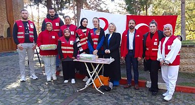 Kızılay gönüllüleri şehitler için Mevlid-i Şerif okuttu