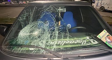 Kocaeli'de garip olay: 35 aracın camını patlatıp kayıplara karıştılar