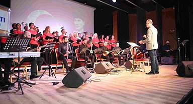 Konyaaltı'nda türkü gecesi