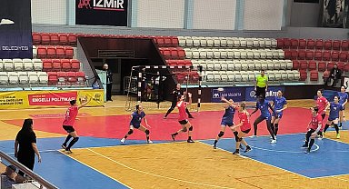 Konyaaltı'nın Mavi Kelebekleri'nden "10 numara" galibiyet