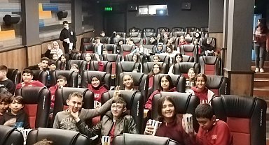 Köyceğizli öğrenciler 'Aybüke; Öğretmen Oldum Ben' filmini izledi