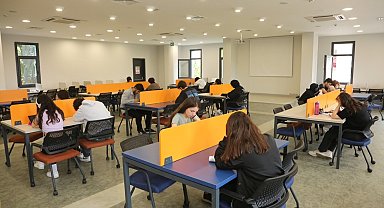 Küçükçekmece Belediye Kütüphaneleri'nden özel gereksinimli vatandaşlar için adrese teslim kitap uygulaması