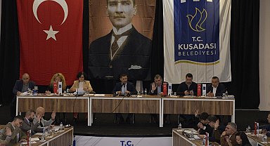 Kuşadası Belediye Meclisi yılın son toplantısını gerçekleştirdi