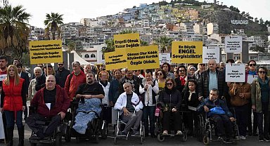 Kuşadası'nda Dünya Engelliler Günü kutlandı
