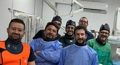 Kütahya Evliya Çelebi Hastanesinde felç riskine karşı tıpa metoduyla "Apendiks kapatma" işlemi