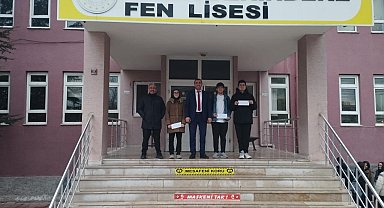 Liseli gençler küfür ve argoya karşı yarıştı