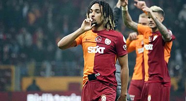 Maç sonu 3'lüsü Sacha Boey'dan