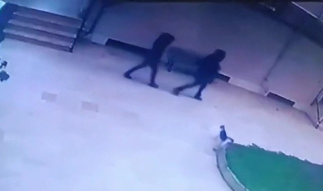 Maltepe'de evden 100 bin TL'lik ziynet eşyası çalan 16 yaşındaki şüpheli yakalandı
