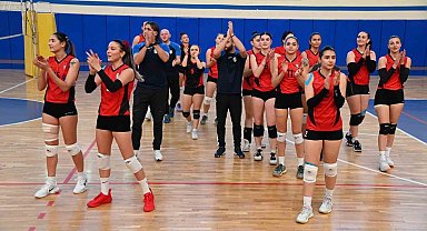 Manavgat'ın sultanları zirveye yerleşti