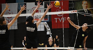 Manisa BBSK'nin Sultanları Aliağa maçına hazırlanıyor