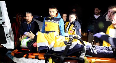 Manisa'da ambulansın karıştığı kazada 1 kişi öldü, 4 sağlık personeli yaralandı