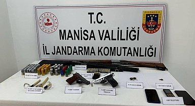 Manisa'da jandarmadan uyuşturucu operasyonu