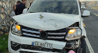 Mardin'de otomobiller çarpıştı: 3 yaralı