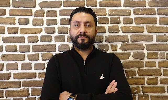 Mardinli esnaf yemek siparişini paraşütle götürdü