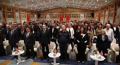 Marmaris'te 'İklim krizi ve sürdürülebilir turizm ' konulu panel yapıldı