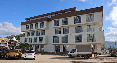 Marmaris'te yeni belediye binası yüzde 95 tamamlandı
