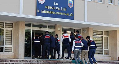 Mersin merkezli 2 ilde gerçekleştirilen DEAŞ operasyonuna 7 tutuklama