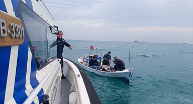 Mersin'de balıkçı teknelerine denetleme