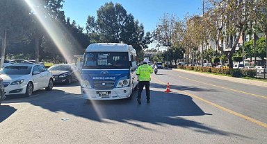 Mersin'de toplu taşıma araçlarına yönelik denetimler sürüyor