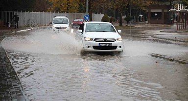 Meteorolojiden 5 il için kuvvetli yağış uyarısı