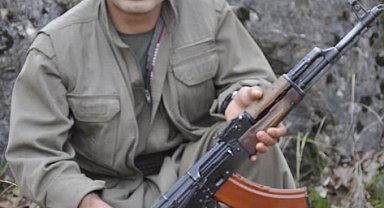 MİT, terör örgütü PKKKCK'nın sözde Süleymaniye alan sorumlusu Mehmet Şefa Akman'ı etkisiz hale getirdi.