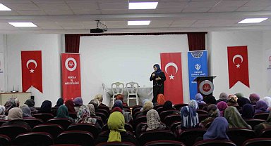Muğla'da "Değerleriyle Güçlü Ailem" konferansı düzenlendi