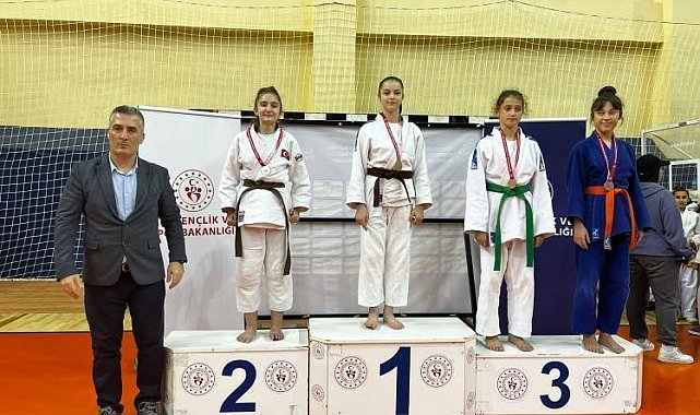 Müsabakalara ev sahipliği yaptı