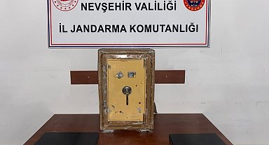 Nevşehir'de belediye binasına giren hırsız tutuklandı