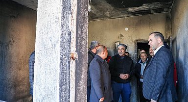 Niğde'de evi yanan ailelere Başkan Özdemir'den ziyaret