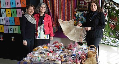 Niğde'de öğrenciler, Türkiye'nin sahip olduğu değerleri açılan sergi ile öğrendi