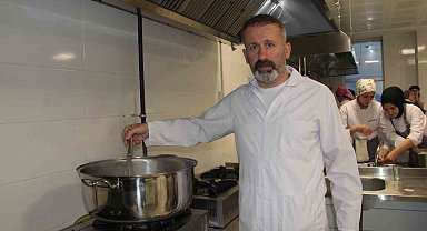 O çorba kara lahana değil beyaz lahana çorbasıymış...