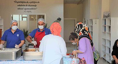 Odunpazarı Belediyesi Aşevi'nden 3 milyon porsiyon sıcak yemek yardımı