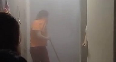 Öğrenci yurdunda kalorifer borusu patladı