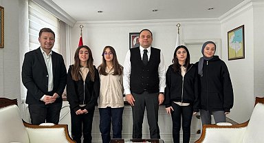 Öğrencilerden Kaymakam Demir'e ziyaret