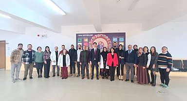 Öğrencilerle yakından ilgilendiler