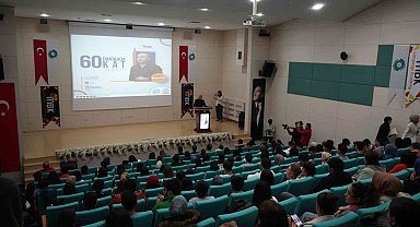 Öğretmen Murat Büyükkaya: "İngilizce dünyanın en kolay öğrenebilen dili"