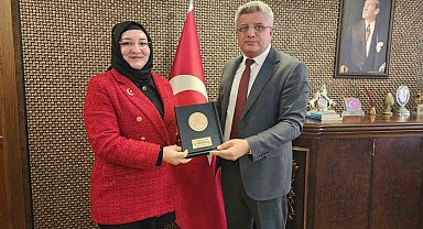 Öğretmene birincilik ödülü