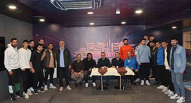 OKT Trailer Işıklıspor transfer görüşmelerine başladı