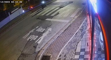 Oto galeriye kurşun yağdırdılar : O anları videoya çekip sosyal medyada paylaştılar