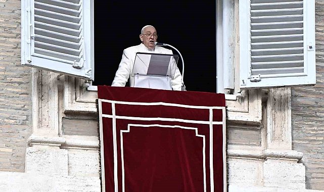 Papa Francis: " Bu bir savaş, bu bir terör"