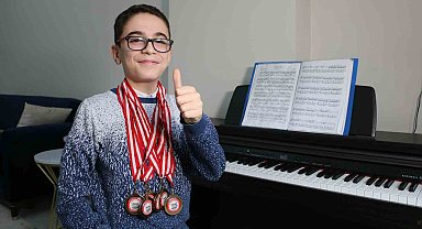 Piyano dahisinin on parmağındaki marifet